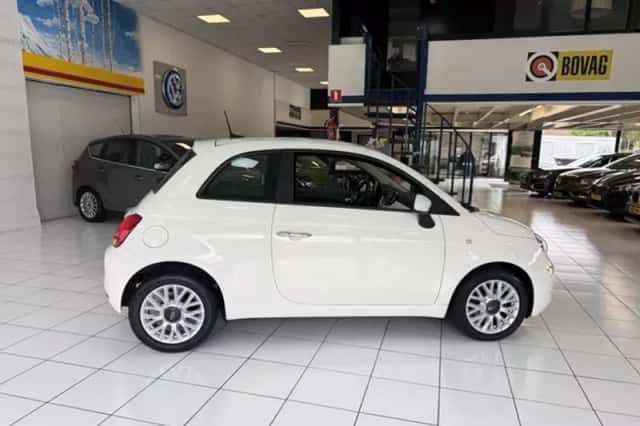 Fiat 500 (2016) thumbnail 15