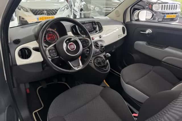 Fiat 500 (2016) thumbnail 26