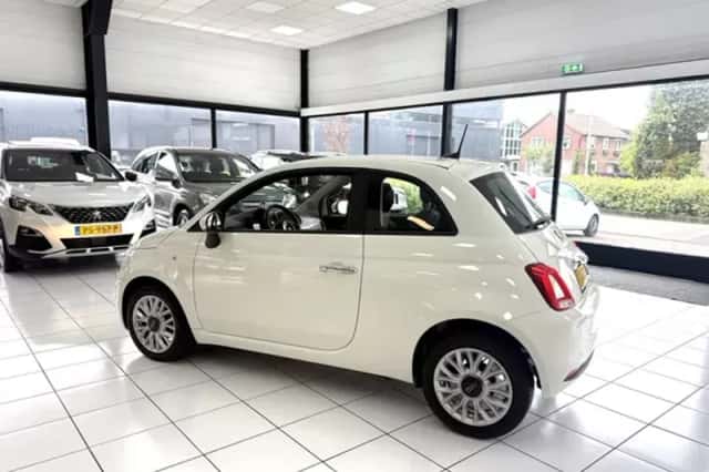 Fiat 500 (2016) thumbnail 9