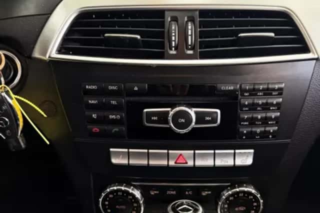 Mercedes-Benz C-Klasse (2013) thumbnail 20