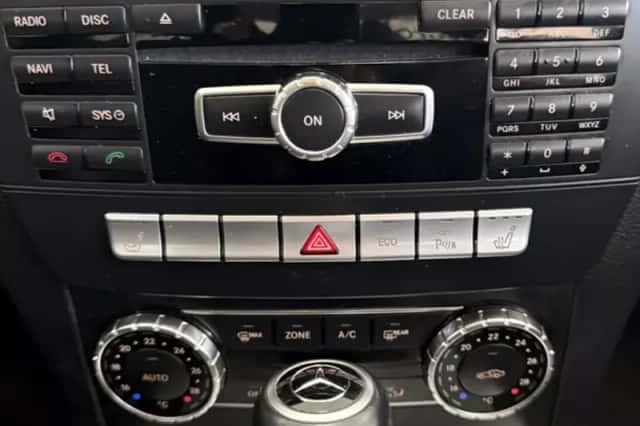 Mercedes-Benz C-Klasse (2013) thumbnail 21