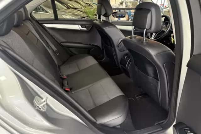 Mercedes-Benz C-Klasse (2013) thumbnail 25