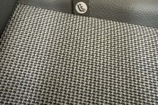 Mercedes-Benz C-Klasse (2013) thumbnail 30