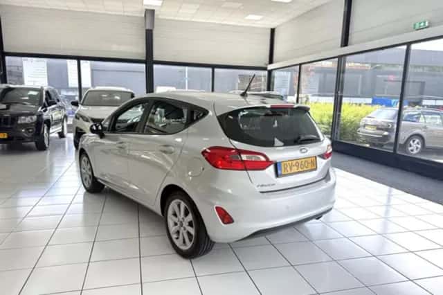 Ford Fiesta (2018) thumbnail 11