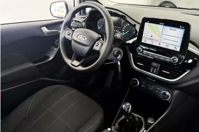 Ford Fiesta (2018) thumbnail 17