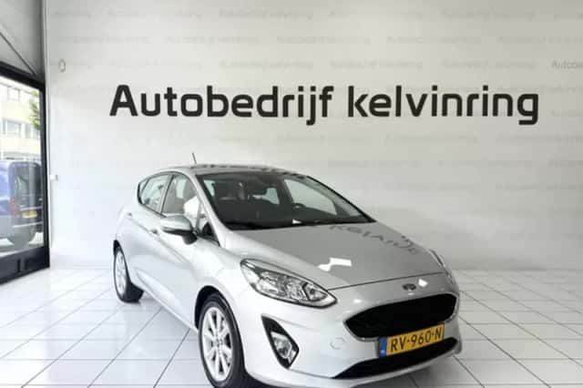 Ford Fiesta (2018) thumbnail 3