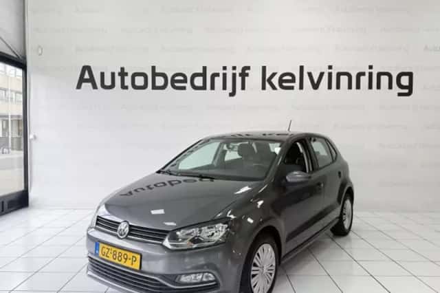 Volkswagen Polo (2015) thumbnail 2