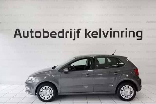 Volkswagen Polo (2015) thumbnail 5