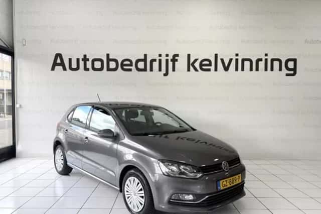 Volkswagen Polo (2015) thumbnail 6