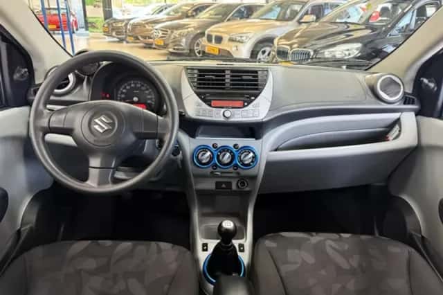 Suzuki Alto (2011) thumbnail 4