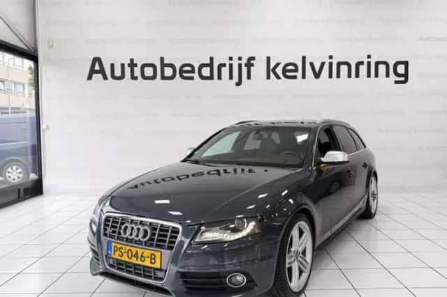 Audi A4 (2009) thumbnail 2