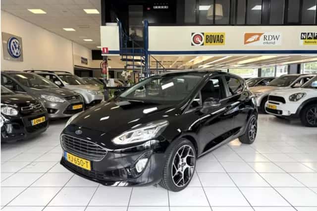 Ford Fiesta (2017) thumbnail 2