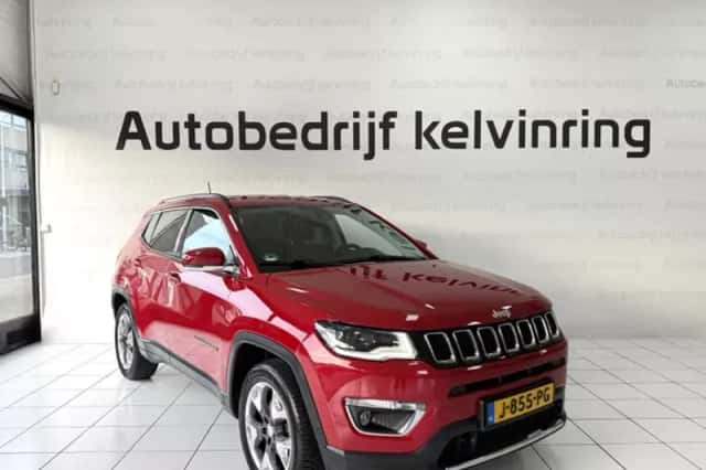 Jeep Compass (2017) thumbnail 3