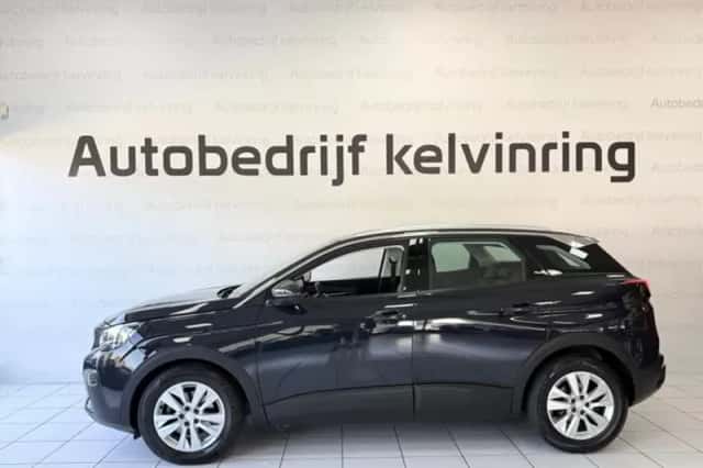 Peugeot 3008 (2019) thumbnail 5