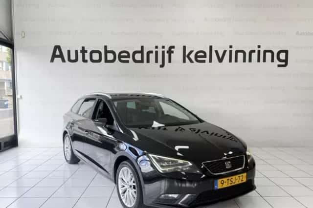 SEAT Leon (2014) thumbnail 3
