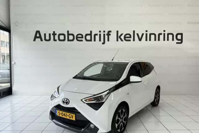 Toyota Aygo (2021) thumbnail 2