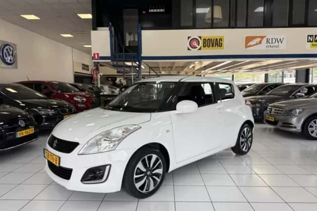 Suzuki Swift (2013) thumbnail 5