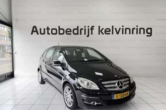 Mercedes-Benz B-Klasse (2010) thumbnail 3