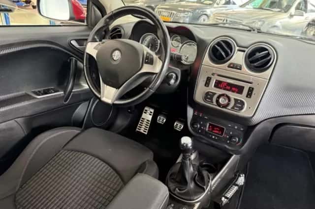 Alfa Romeo Mito (2009) thumbnail 4