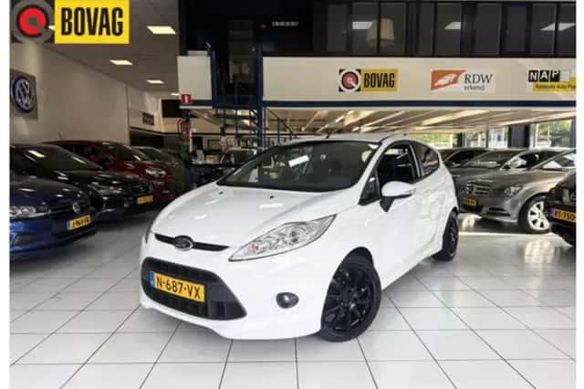 Ford Fiesta (2009) thumbnail 1