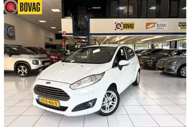 Ford Fiesta (2014) thumbnail 1