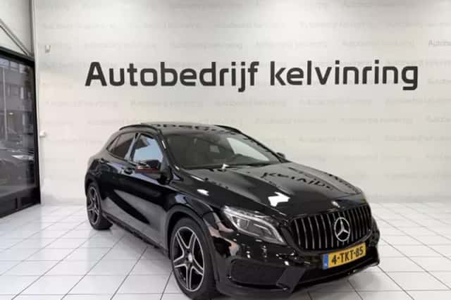Mercedes-Benz GLA (2014) thumbnail 3