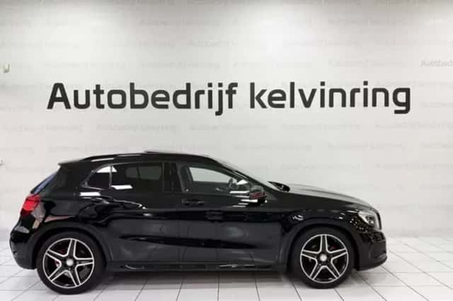 Mercedes-Benz GLA (2014) thumbnail 5