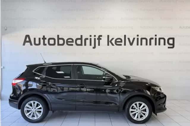 Nissan Qashqai (2015) thumbnail 5
