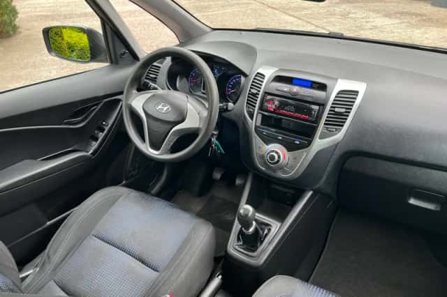 Hyundai ix20 (2011) thumbnail 6