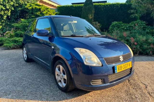 Suzuki Swift (2006) thumbnail 1
