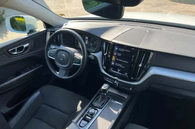 Volvo XC60 (2019) thumbnail 6