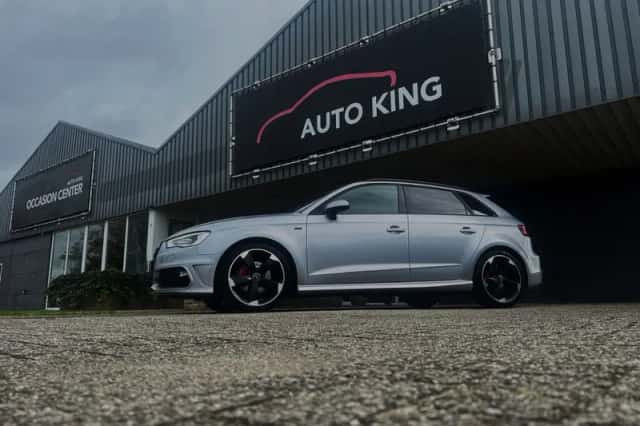 Audi A3 (2016) thumbnail 3