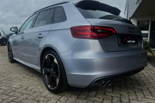 Audi A3 (2016) thumbnail 4