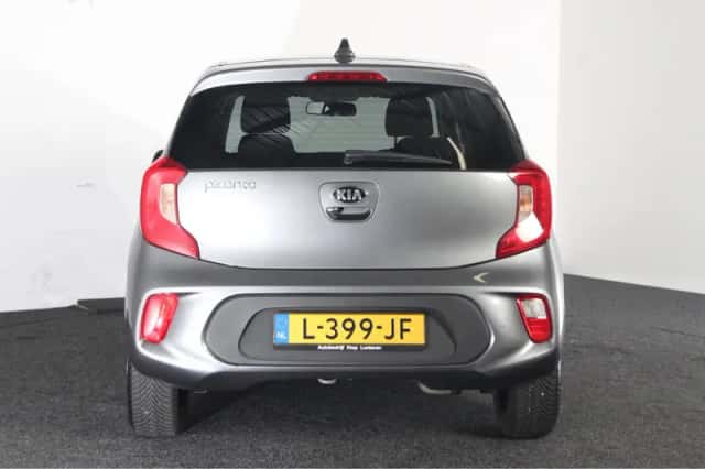 Kia Picanto (2021) thumbnail 6