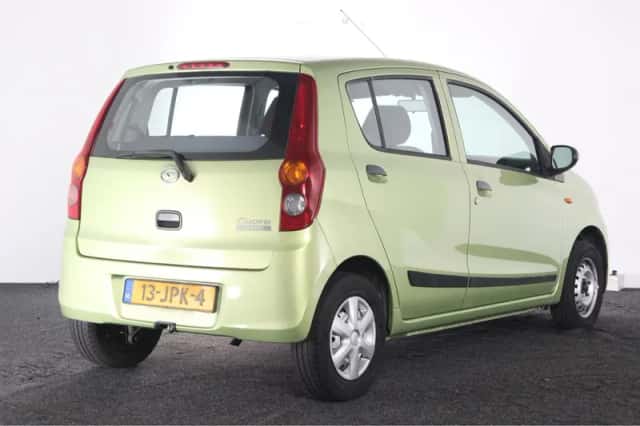 Daihatsu Cuore (2009) thumbnail 4