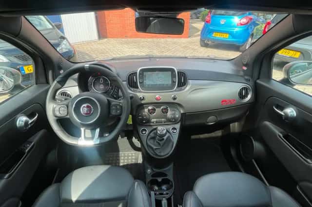 Fiat 500 (2021) thumbnail 6