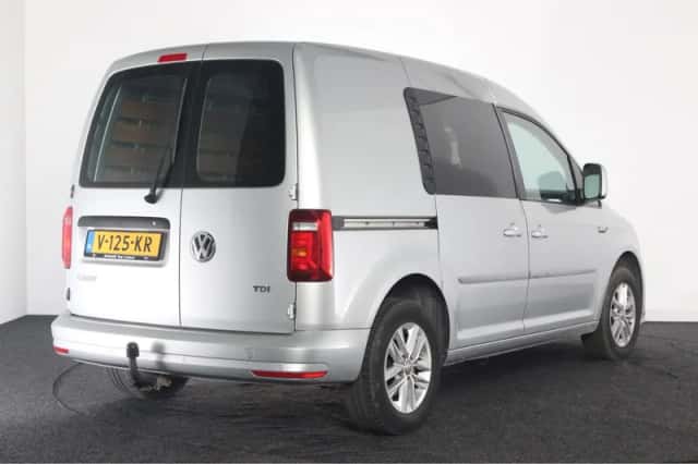 Volkswagen Caddy (2018) thumbnail 5