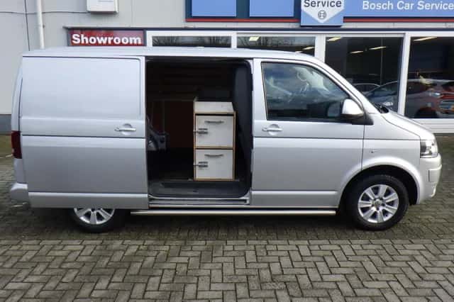 Volkswagen Transporter (2013) thumbnail 6