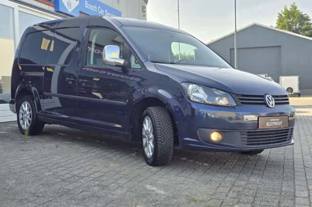 Volkswagen Caddy (2013) thumbnail 3