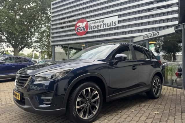Mazda CX-5 (2017) thumbnail 2