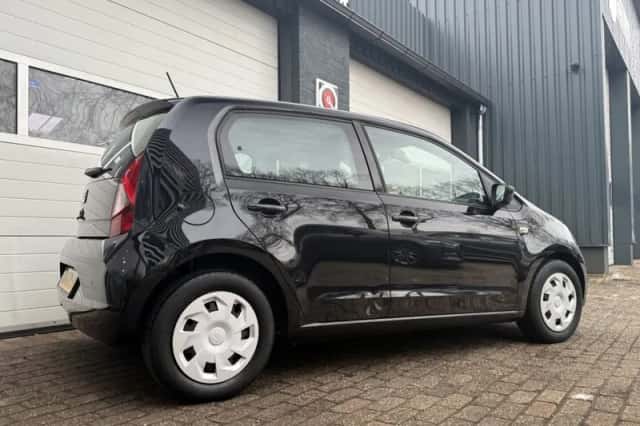 SEAT Mii (2019) thumbnail 4