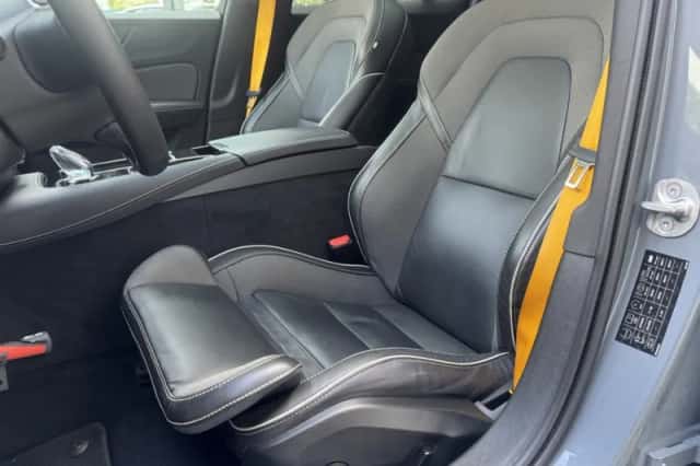 Volvo V60 (2024) thumbnail 2