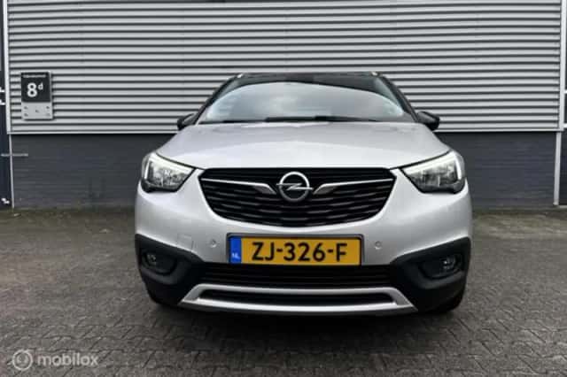 Opel Crossland (2019) thumbnail 2