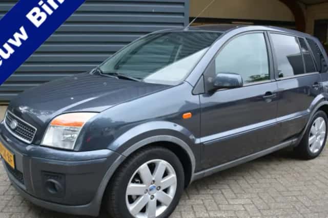 Ford Fusion (2006) thumbnail 1