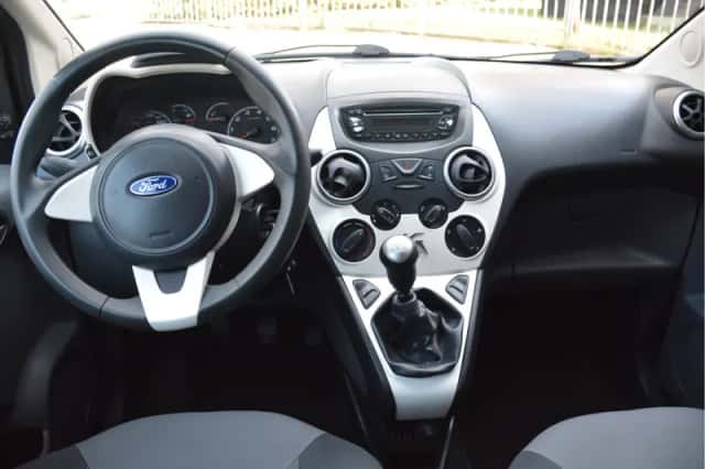Ford Ka (2009) thumbnail 3