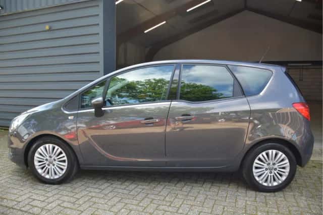 Opel Meriva (2014) thumbnail 6