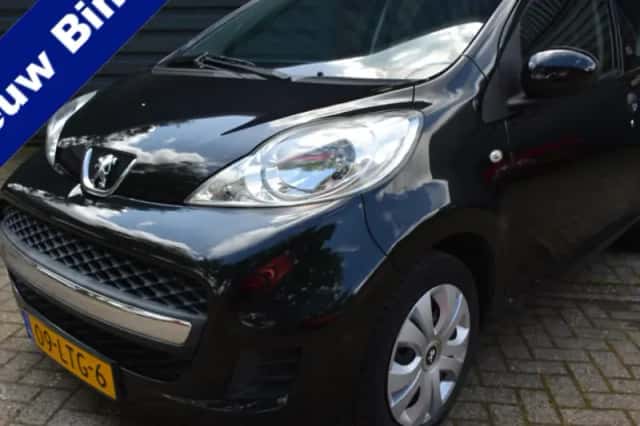 Peugeot 107 (2010) thumbnail 1