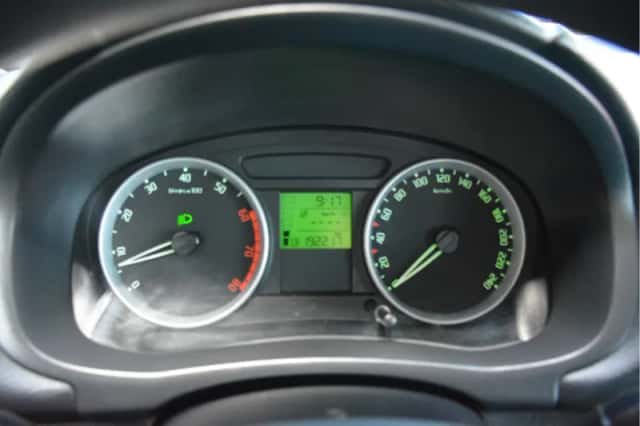 Škoda Fabia (2008) thumbnail 4