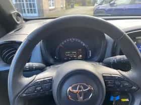Toyota Aygo X (2022) thumbnail 8