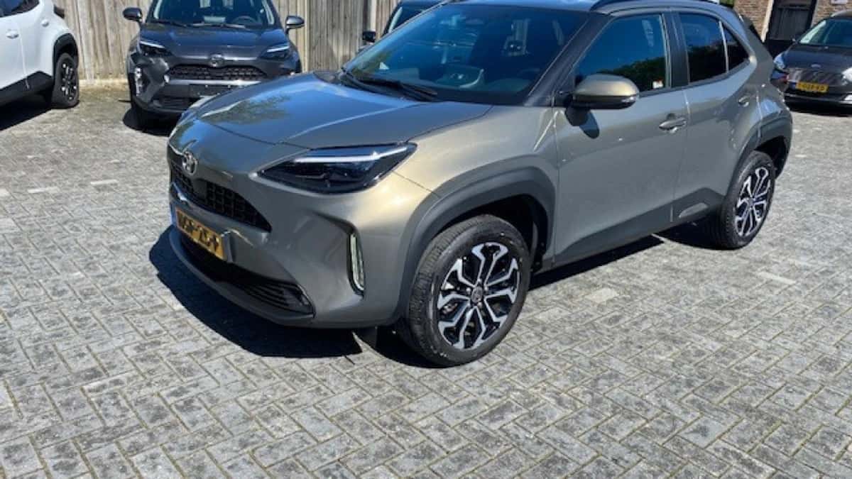 Toyota Yaris Cross (2024) — foto 1